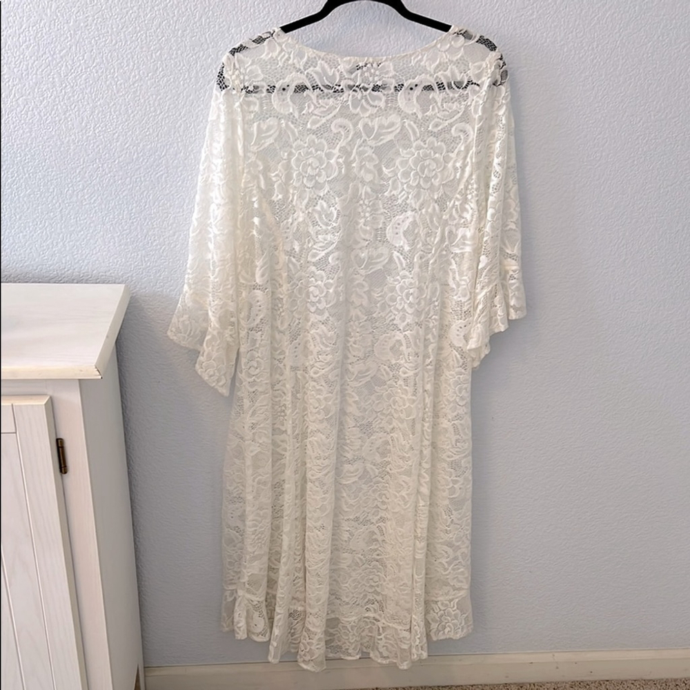 Tiana B. Chic White Lace Cover Up - Picture 2 of 2